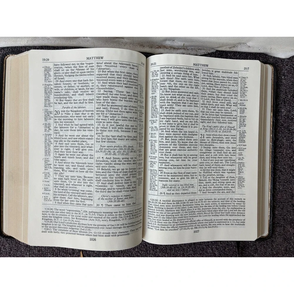 VTG 1967 Oxford New Scofield Study Bible KJV Black Leatherette Reference